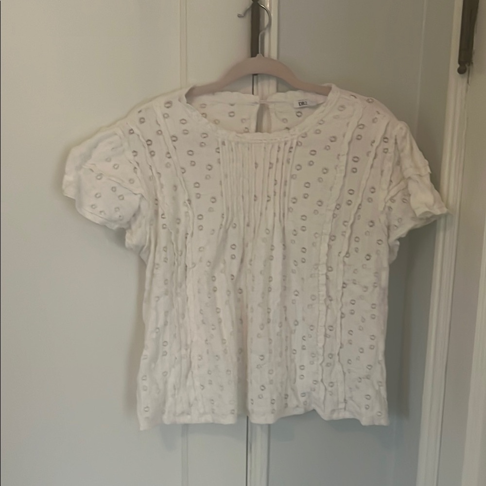 DR2 White Smocked Puff Sleeve Blouse